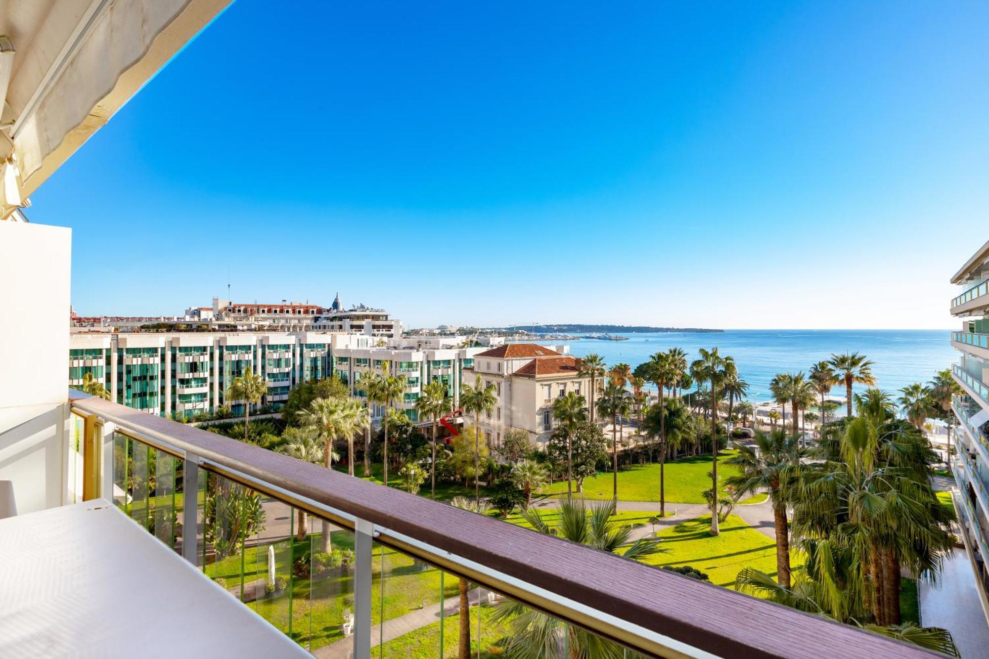 Agence Des Residences - Appartements Prives Du 45 Croisette- Prestige Канни Номер фото