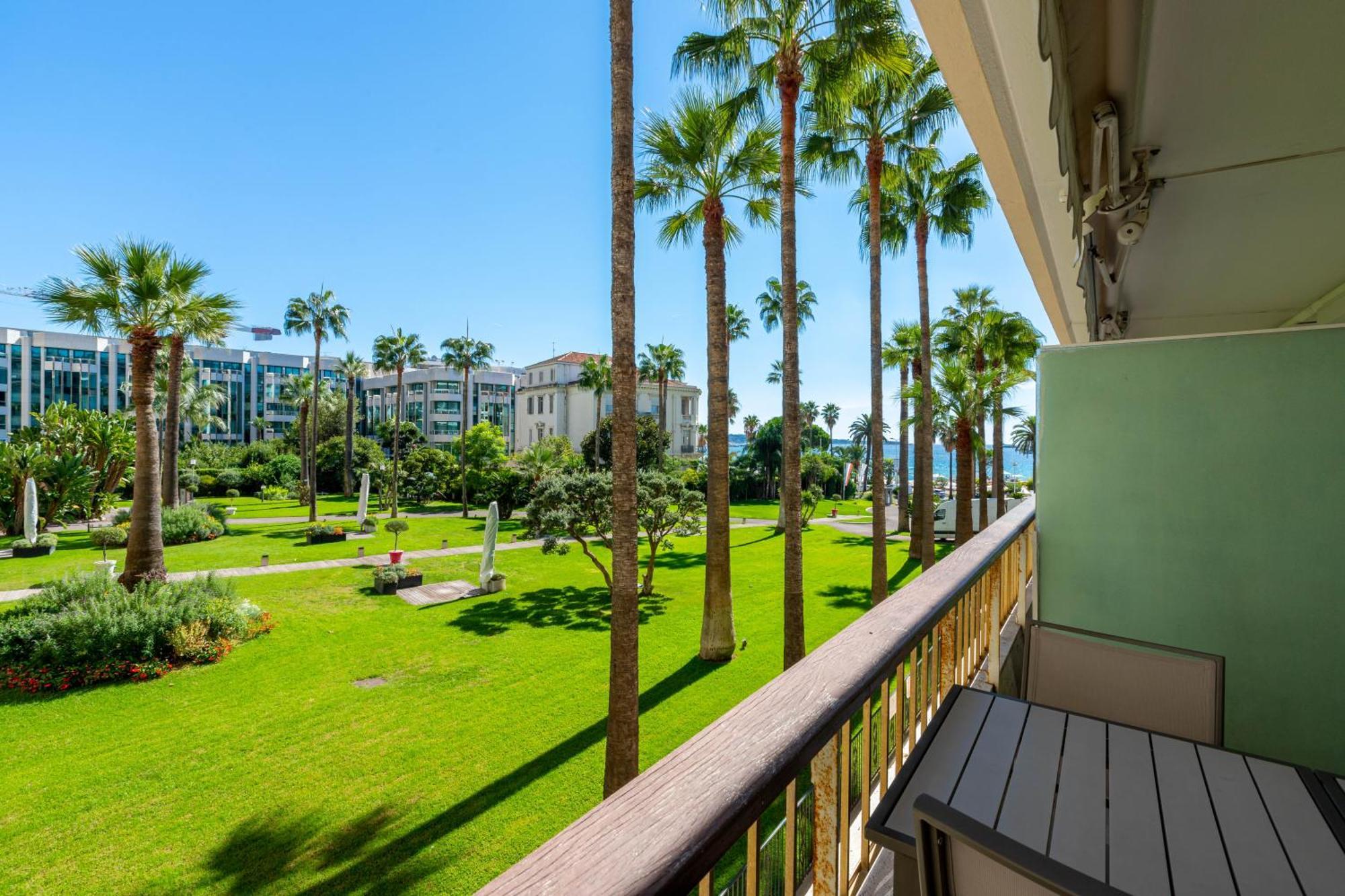Agence Des Residences - Appartements Prives Du 45 Croisette- Prestige Канни Номер фото
