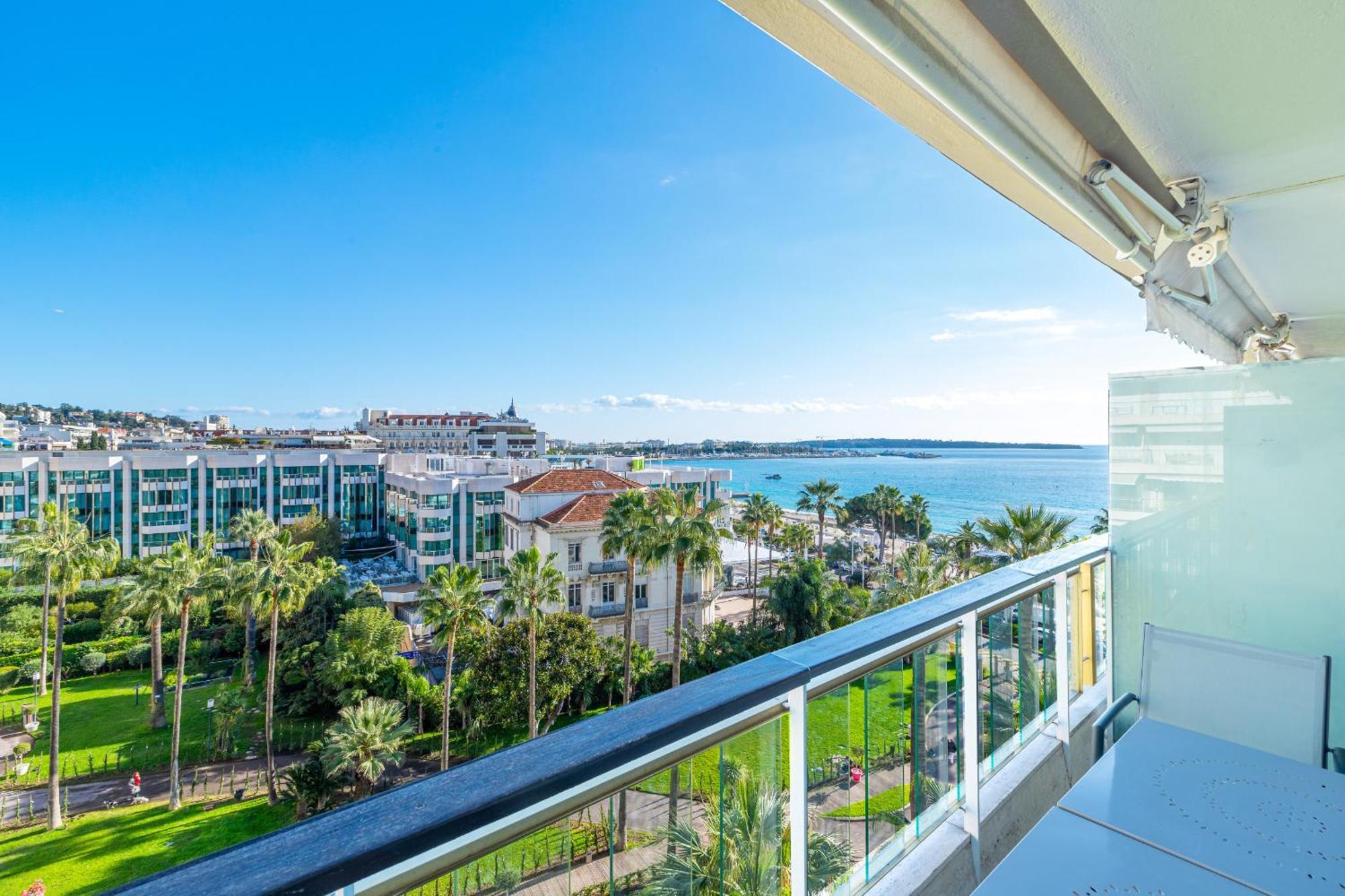 Agence Des Residences - Appartements Prives Du 45 Croisette- Prestige Канни Екстер'єр фото