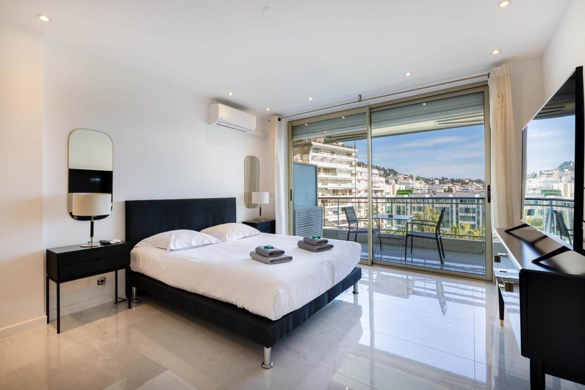 Agence Des Residences - Appartements Prives Du 45 Croisette- Prestige Канни Екстер'єр фото